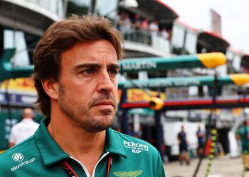 alonso s f1 toekomst prestaties aston martin doorslaggevend