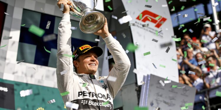 antonelli schrijft geschiedenis jongste wk leider ooit na japanse gp