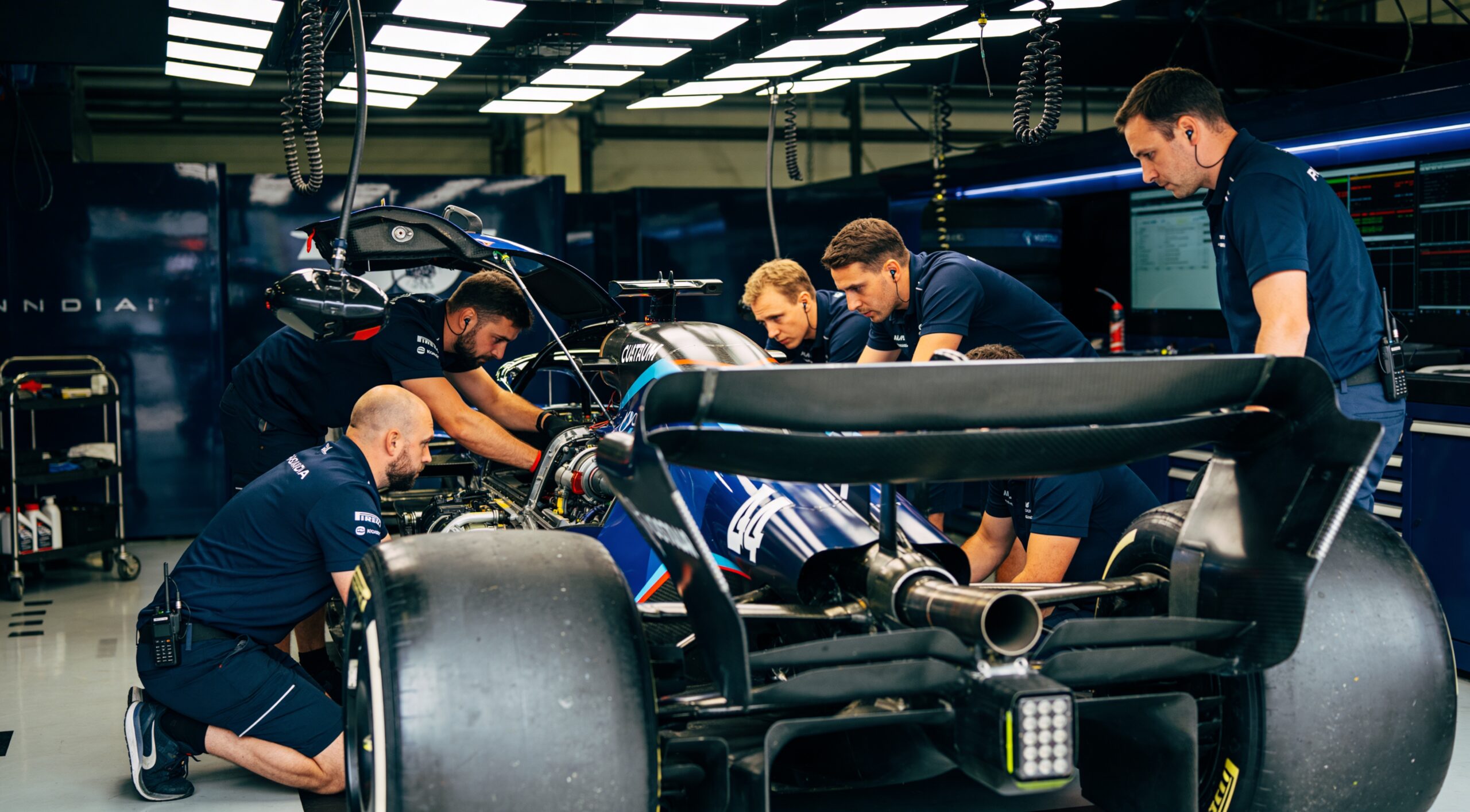 antonelli volgt verstappen fans dromen van toekomstige samenwerking scaled