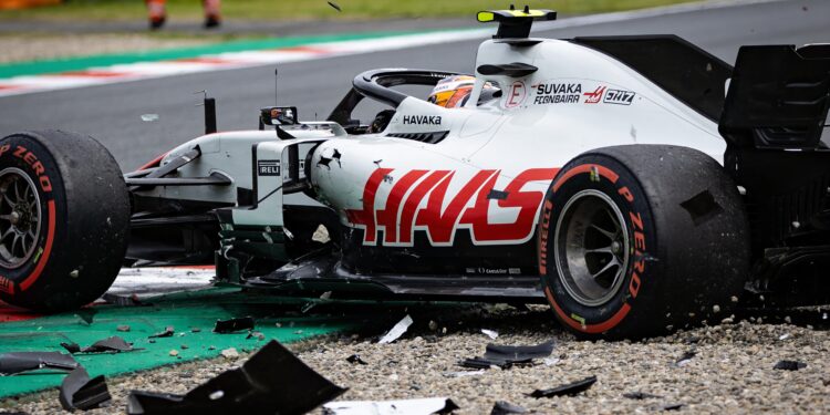 bearman wijst vinger naar colapinto na suzuka crash