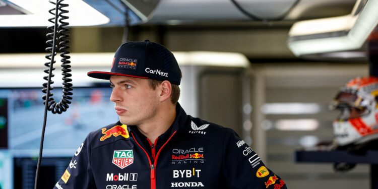 button enkel f1 overwinningen kalmeren max frustratie