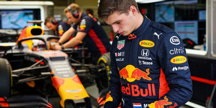 hadjar red bull f1 auto gevaarlijk onbestuurbaar op suzuka