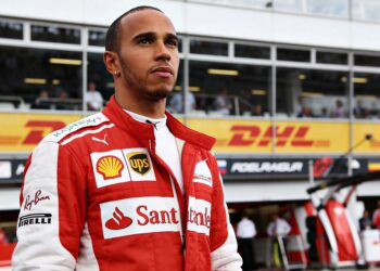 hamilton onthult harde training en mentale reset voor ferrari