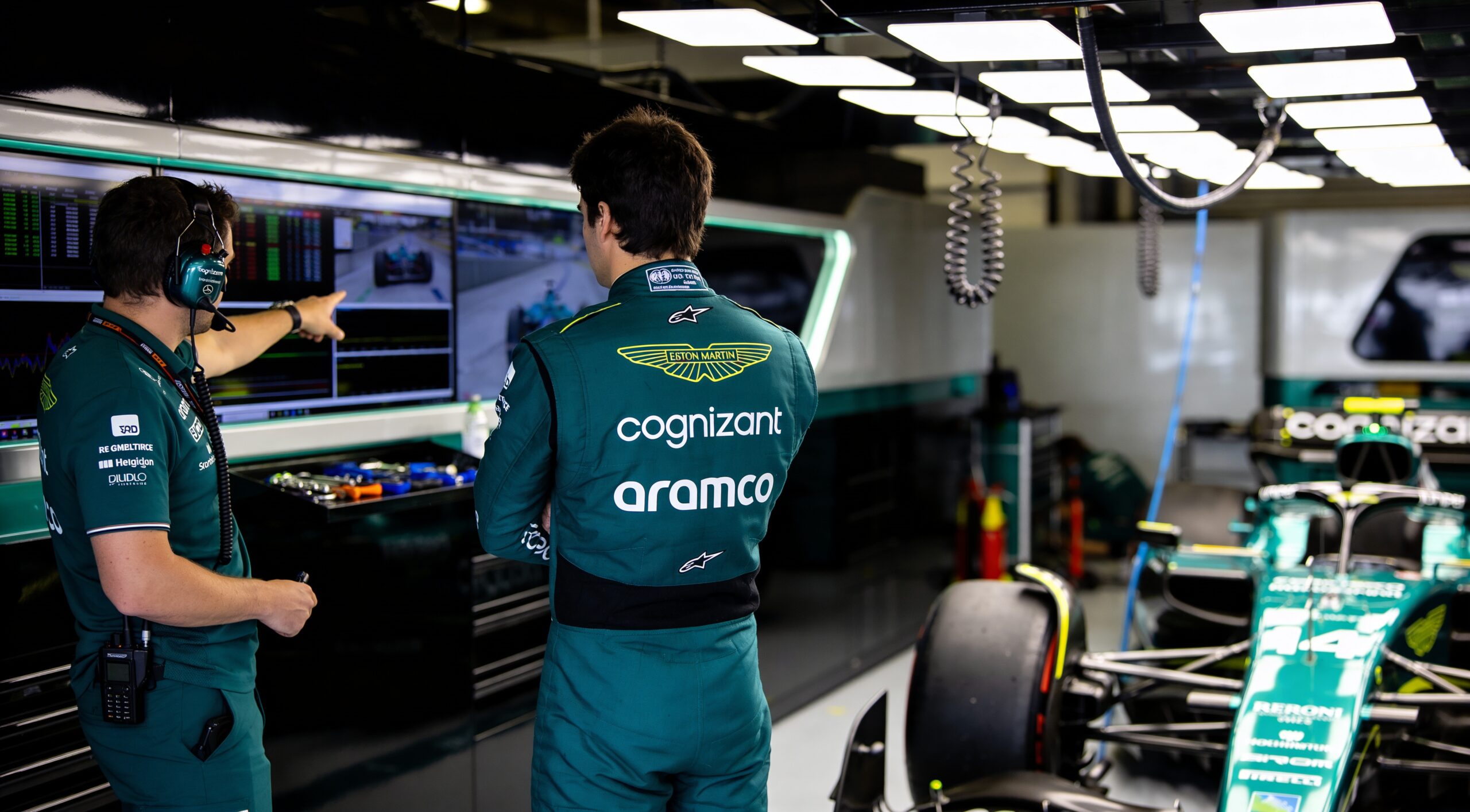 hamilton zoekt vertrouwen in japanse training vindt poolster scaled