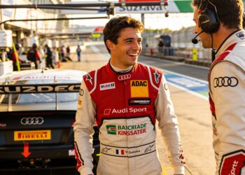 humoristische botsing voor bortoleto in pitstraat japan