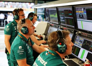 jonathan wheatley d man voor aston martin zegt coulthard