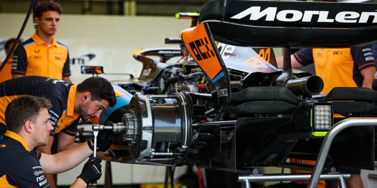 lando norris dreigt met gridstraf na japanse gp