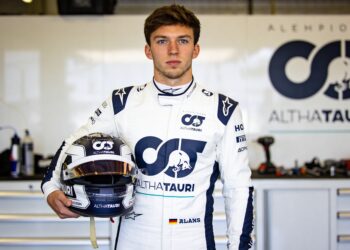 liam lawson onthult verwarrend moment voor zware race