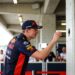 max verstappen ontdekt mysterieus gat in suzuka pilaar