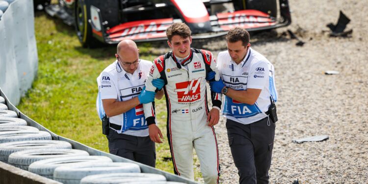 oliver bearman na zware 50g crash in japan update over zijn gezondheid