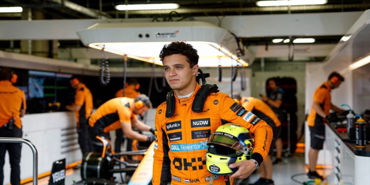 Lando Norris vecht zich naar P5 start in Japan