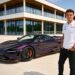 oscar piastri pronkt met unieke mclaren 750s papaya details