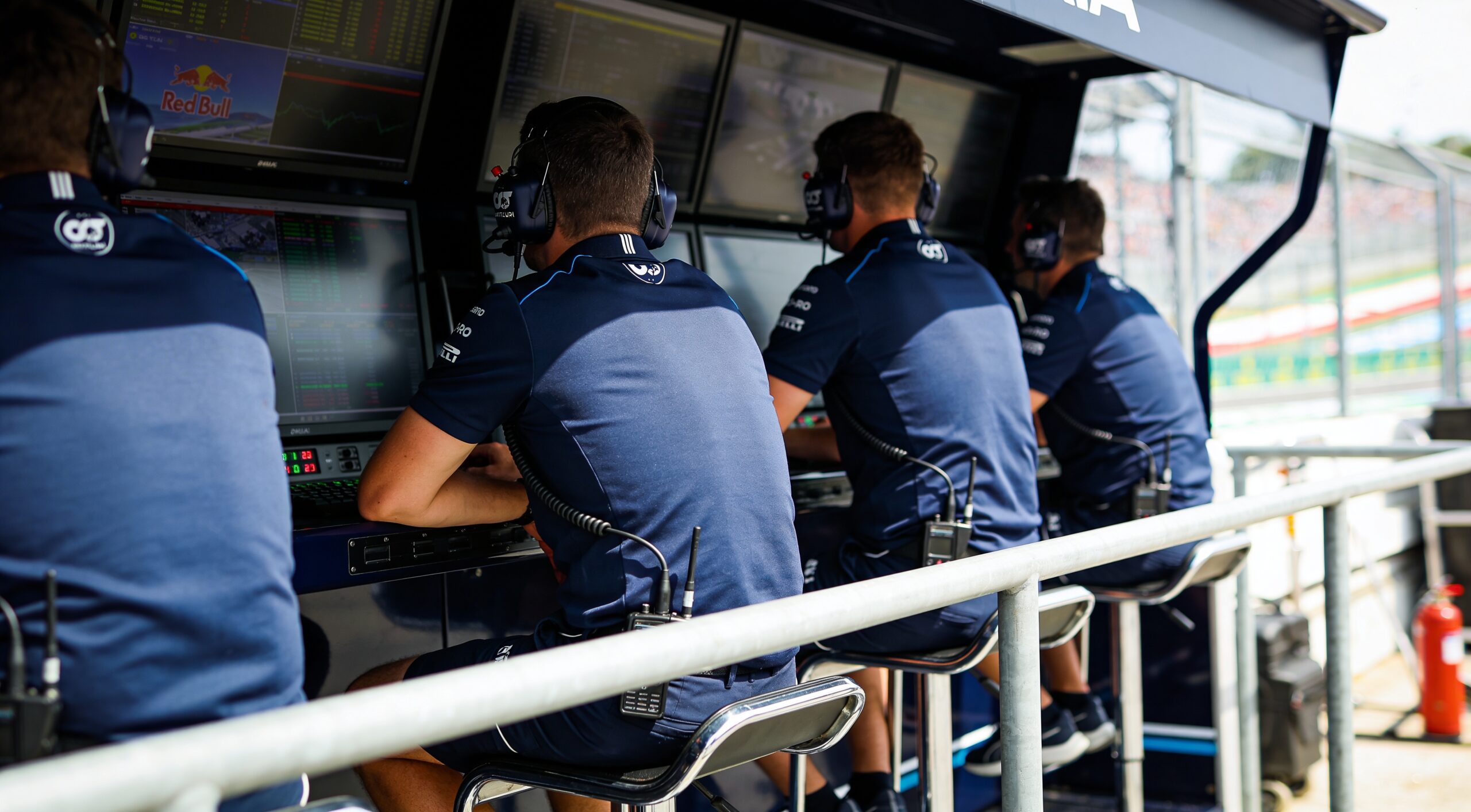 palmer gesprekken verstappen mercedes onvermijdelijk scaled