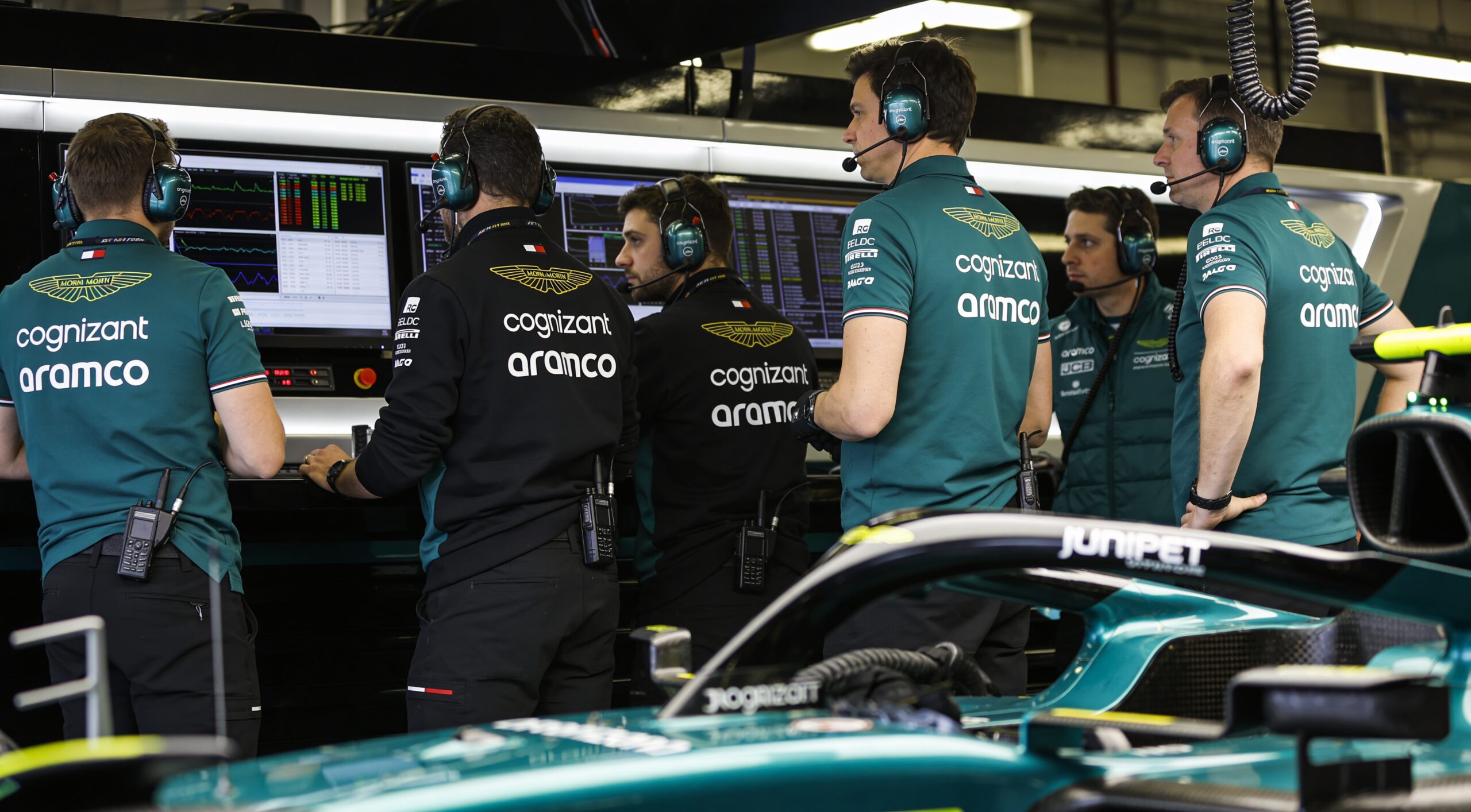 steiner kritisch op wolff na antonelli s f1 zege zelfpromotie scaled