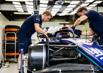 suzuka s f1 transformatie zo remmen coureurs door de esses