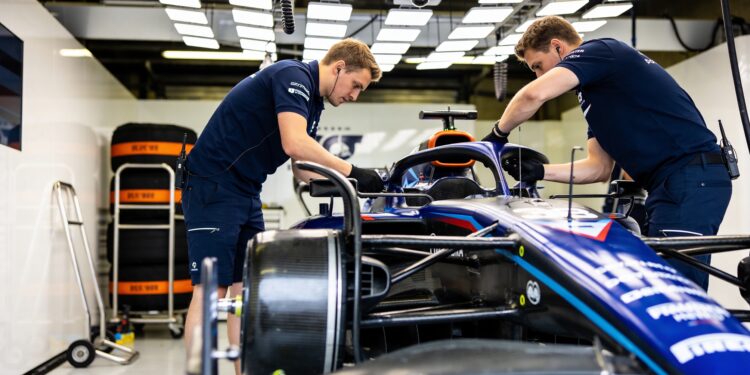 suzuka s f1 transformatie zo remmen coureurs door de esses
