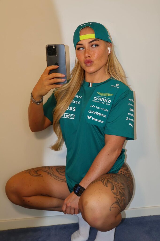DemiPlay F1 Girl 4