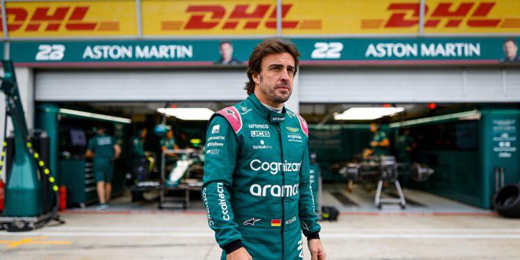 alonso evenaart record met overstap naar zesde f1