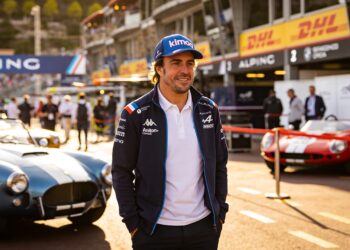 alonso openhartig over vaderschap tijdens f1 pauze