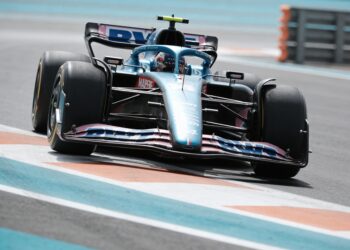 alpine schittert van hekkensluiter naar top middenveld in 2026