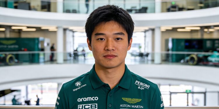 aston martin contracteert talent zhenrui chi voor