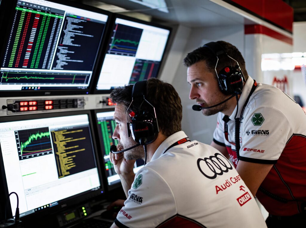 audi kampt met frustrerende starts kostbare punten gemist in japan