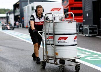 australi maakt zich zorgen brandstofcrisis be nvloedt f1 races