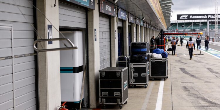 brandstofcrisis dreigt f1 kalender verder te ontregelen