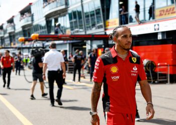 brundle hamilton kan dit seizoen voor recordtitel
