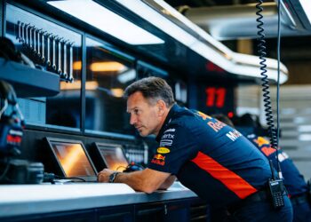 chandhok red bull heeft grote klus om leegloop te stoppen