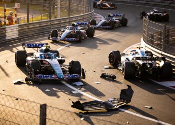 chaos in melbourne australi 2023 verbreekt rodevlag record