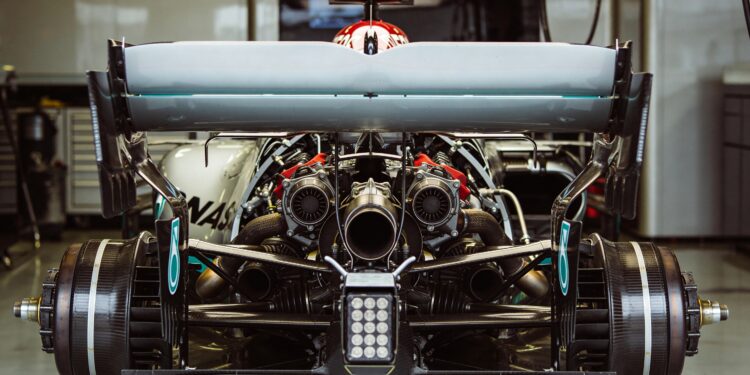 coulthard luidt noodklok gp2 motor spook waart rond in f1