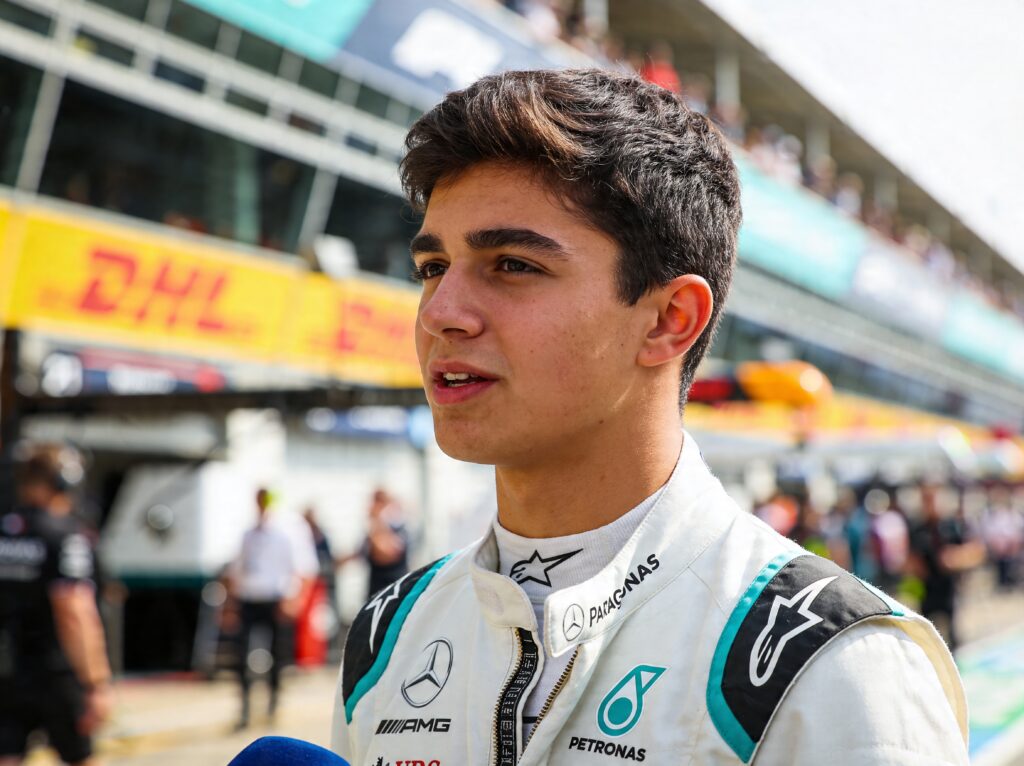 d rksen indycar coureurs in f2 tonen competitiviteit juniorenklasse