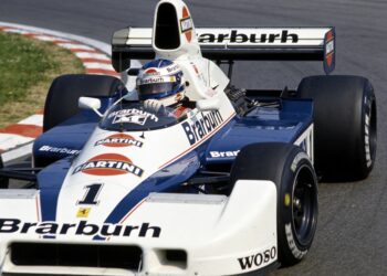 de cruciale keuze van blundell williams testrol of brabham racezitje