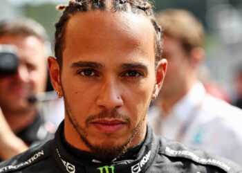 druk op russell meedogenlozer tegen teamgenoot antonelli