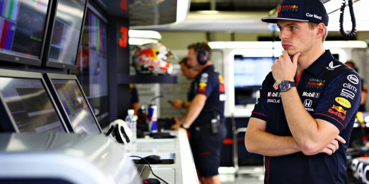 dtm baas dankt megaster verstappen voor opleving d