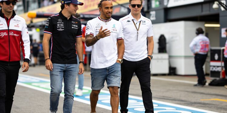 f1 2026 ontdek de echte karakters achter het stuur