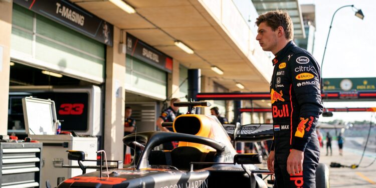 f1 baas voorspelt comeback voor red bull en versta