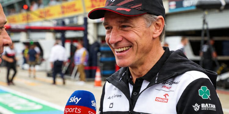 f1 kampioen hill onthult eindelijk bizarre bob mortimer anekdote