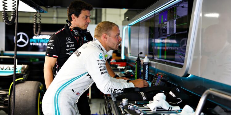 f1 keert terug in miami met antonelli als verrasse