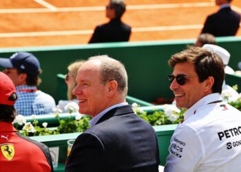 f1 sterren maken opwachting bij tennis masters monaco
