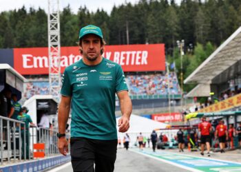 fernando alonso sluit f1 pensioen na 2026 voorlopi
