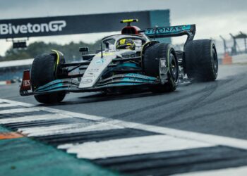 fia moet ingrijpen karakter silverstone bedreigd d