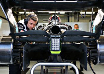 fia past 2026 regels aan impact op mercedes en fer