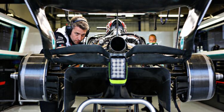 fia past 2026 regels aan impact op mercedes en fer