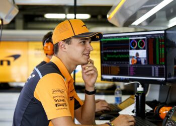 fia past regels aan piastri ziet kansen voor mclar