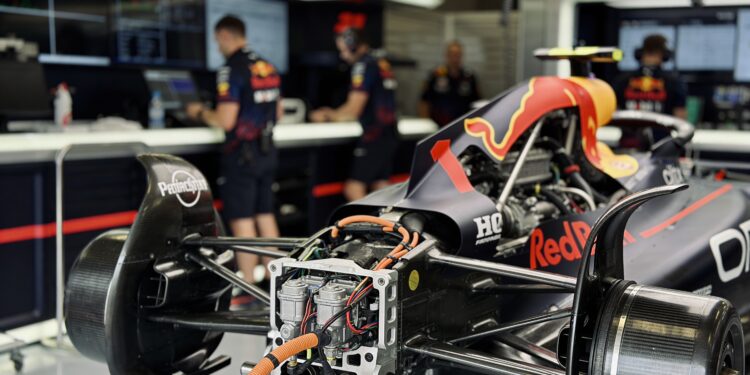 fia stopt slimme motortruc mercedes en red bull
