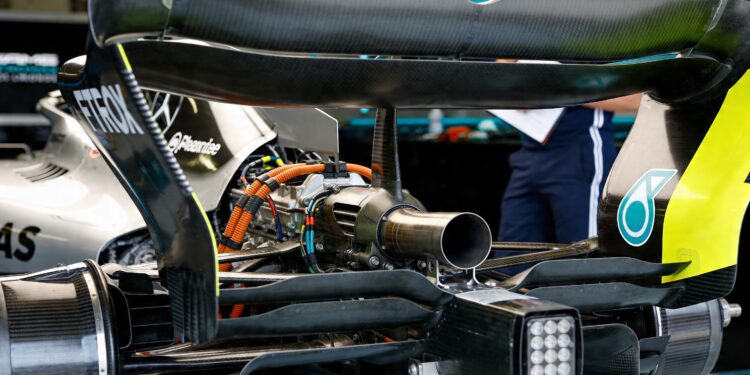 fia verbiedt slimme mgu k truc van mercedes en red bull