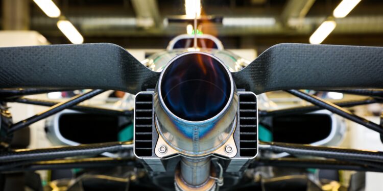 FIA verkent opties voor terugkeer legendarisch V8-geluid 1 fia verkent opties voor terugkeer legendarisch v8 geluid