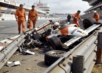 fittipaldis boycot kon fatale crash in spanje 1975